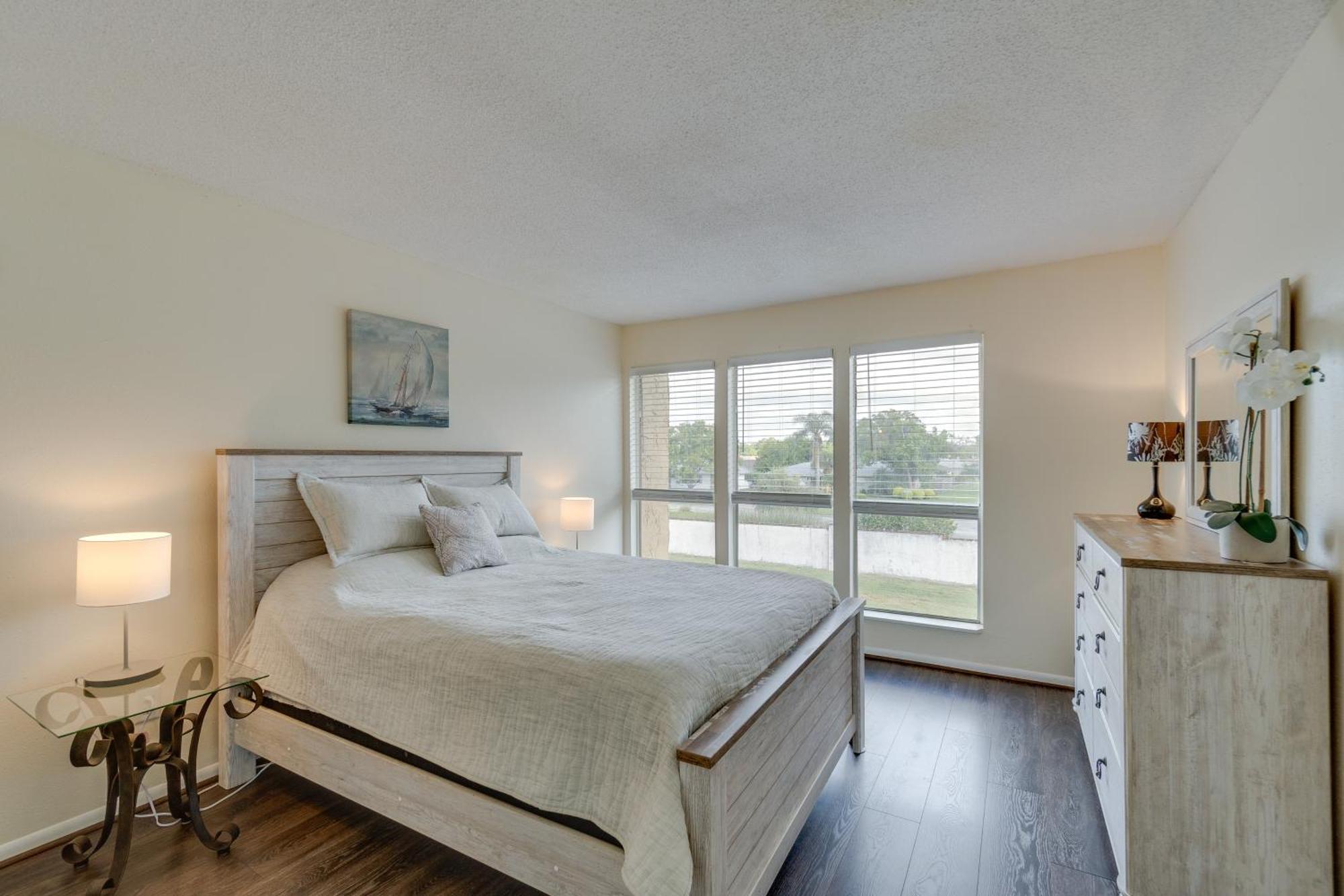 Updated Sienna Park Condo - 4 Miles To Siesta Key! Sarasota Eksteriør billede