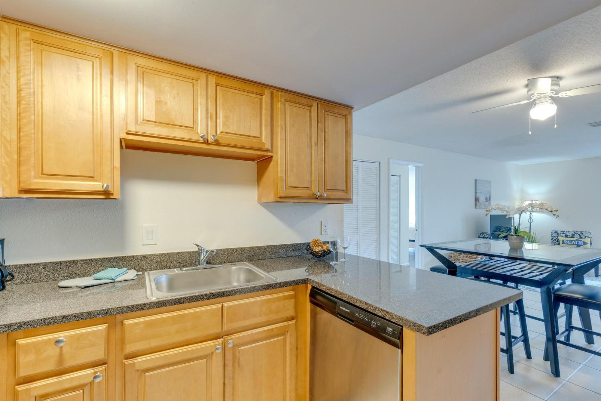 Updated Sienna Park Condo - 4 Miles To Siesta Key! Sarasota Eksteriør billede
